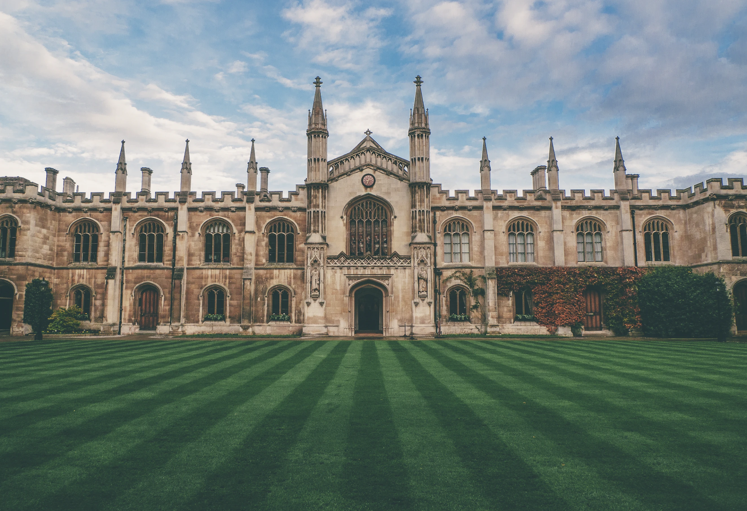 universiteter